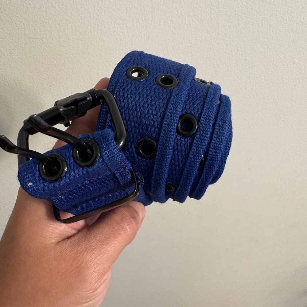 Blue Men’s Canvas Fabric with Black Buckle 2 Hole Belt Size XL 42-44